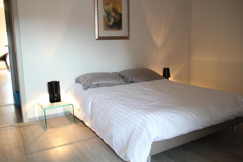 A L'Ill - Apparts & Studios Strasbourg Hyper Centre Zimmer foto